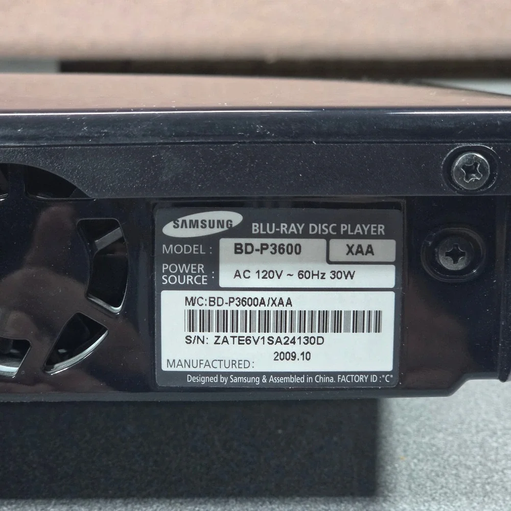 Samsung Blu-Ray Player Black BD-P3600 Wi-Fi Streaming HDMI
